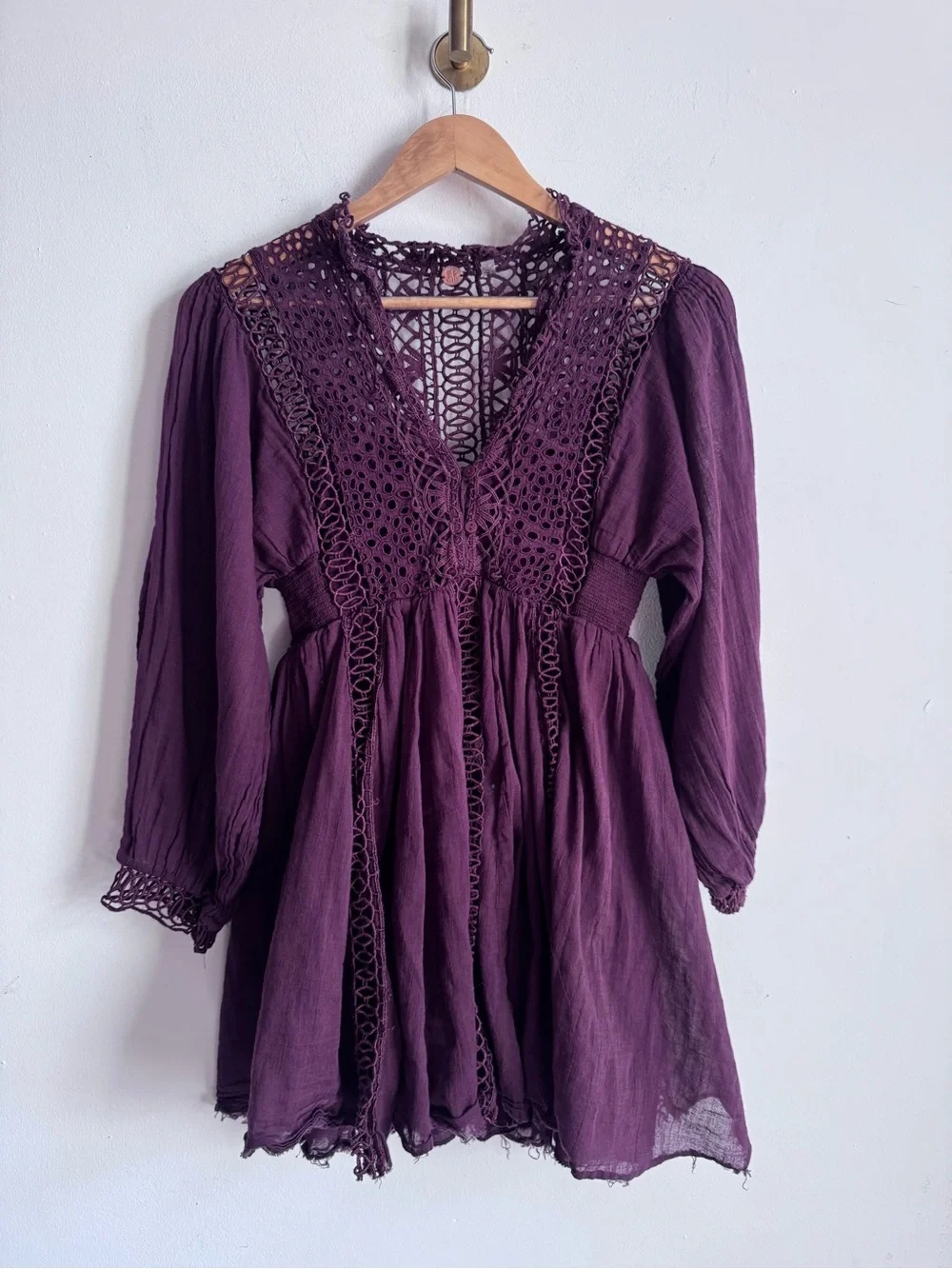 Free People One Karma Eyelet Mini Dress In Burgundy S - Picture 2 of 8